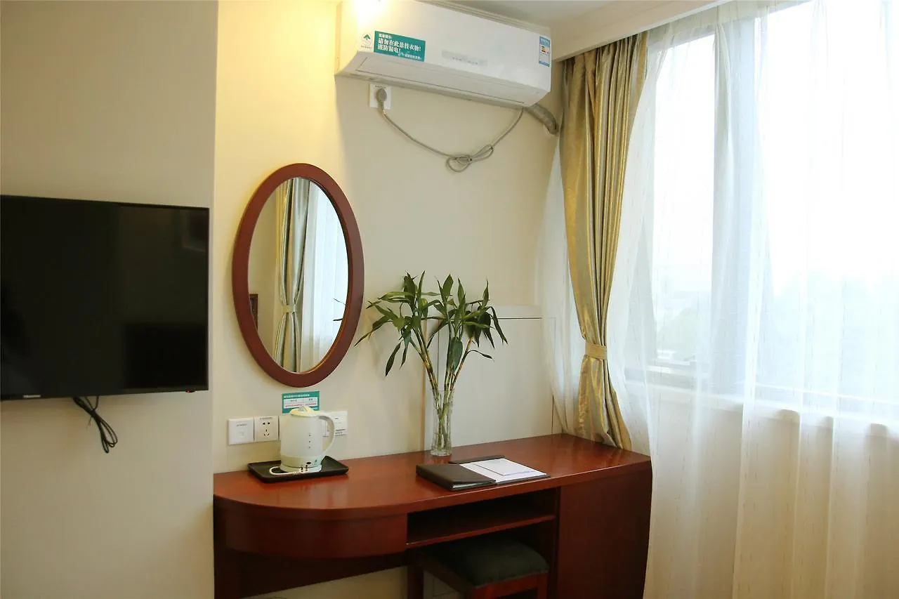 Greentree Inn Henan Kaifeng Gulou Square Express Hotel